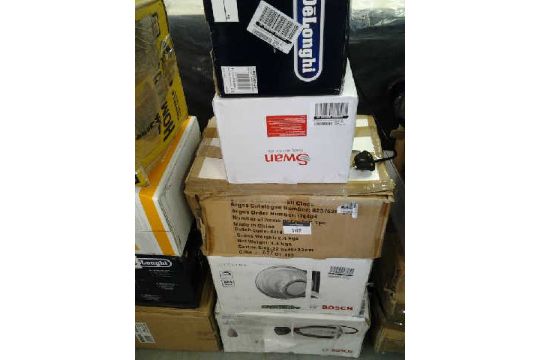 SWAN FILTER COFFEE MAKER, DELONGHI SCULTURA KETTLE, SWAN JUG KETTLE, SWAN KETTLE AND 4 SLICE TOAS