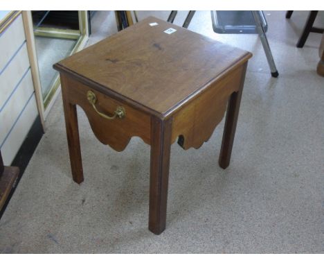 OAK COMMODE / TABLE