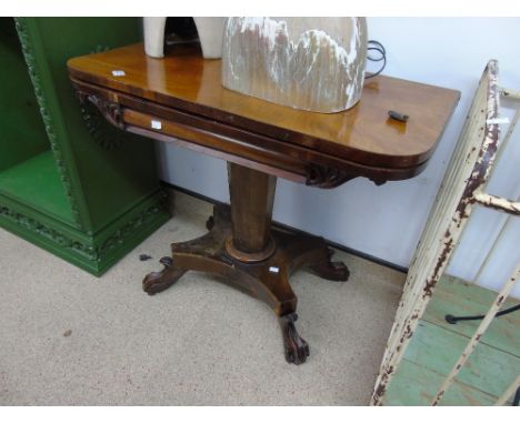 TURN OF THE CENTURY ORNATELY CARVED CARD TABLE AF