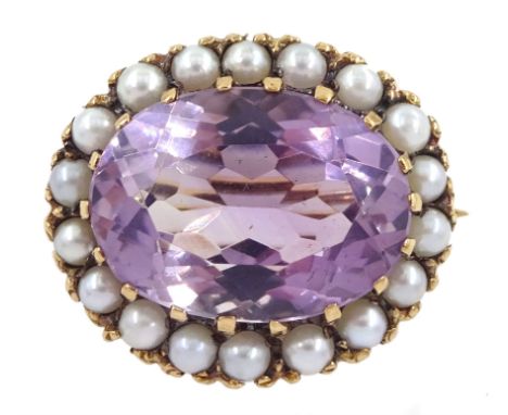 9ct gold oval cut amethyst and pearl brooch, hallmarkedCondition Report:Approx 6.7gm, dimensions = 23mm x 20mm, good conditio