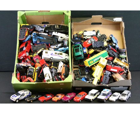 Large collection of diecast models to include Burago, Corgi, Solido, Maisto, Tonka, Welly, Majorette, Hot Wheels, etc. (Dieca