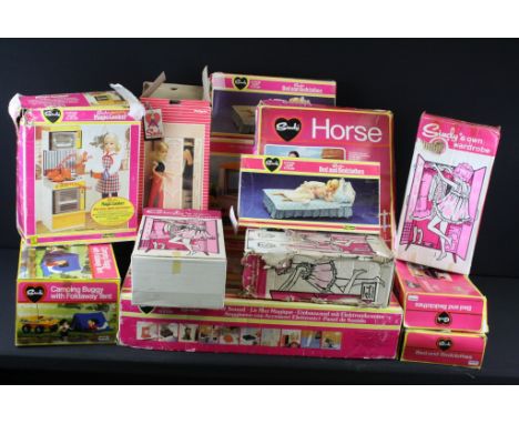 Sindy - Collection of 14 boxed Pedigree Sindy play sets/ accessory sets to include Wall Of Sound, 2 x 44503 Bed and Bedclothe