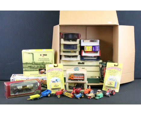 Collection of boxed diecast models to include mainly Lledo Days Gone 2 x carded Matchbox Originals, EFE Exclusive First Editi