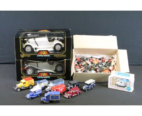 Two boxed Burago 1/18 scale diecast models to include 3006 Jaguar SS 100 &amp; 3002 Mercedez Benz SSKL (diecast ex, boxes sho