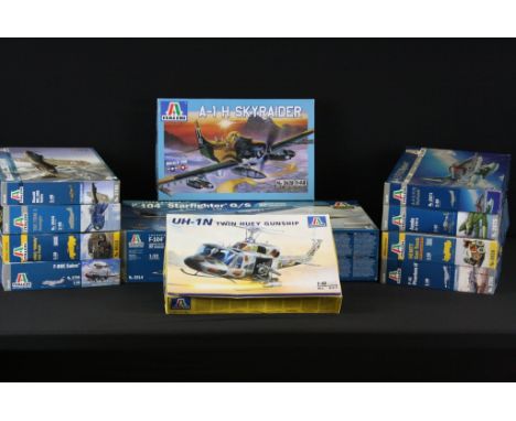 11 boxed and unbuilt Italeri aviation and military plastic model kits to include 8 x 1/48 scale models to include models 847,