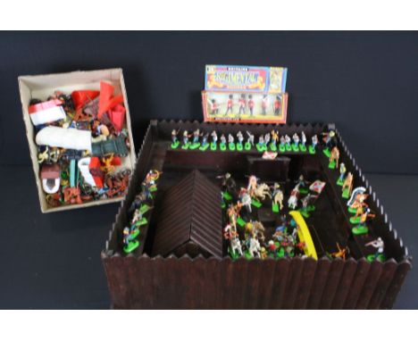 Collection of plastic figures to include over 50 Britains / Britains Deetail examples (featuring American Civil War &amp; Wil