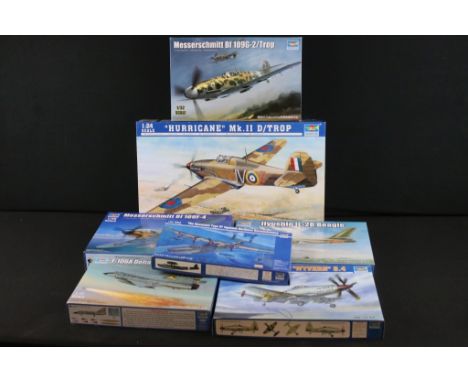 Seven boxed and unbuilt Trumpeter plastic model kits to include 3 x 1/72 scale models featuring models 01619, 01604 and 01682