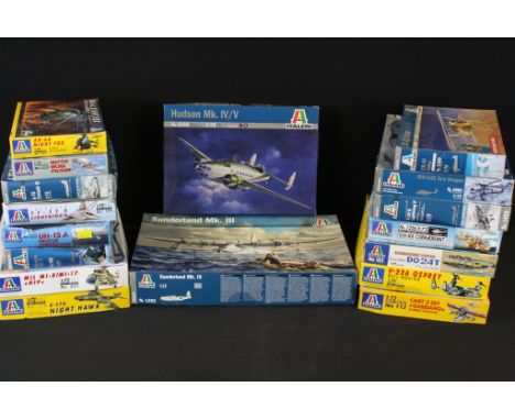 17 boxed and unbuilt Italeri 1/72 scale aviation plastic model kits to include models 1226, 1425, 1352, 021, 1215, 1253, 1065