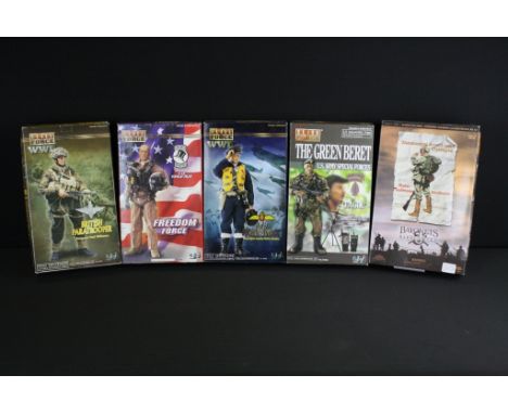 Collection of five boxed collectible action figures to include 4 x Elite Force examples featuring British Paratrooper Sergean