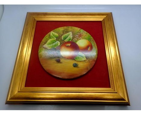 Royal Worcester hand painted plaque by J. Stemett, framed, D: 15 cm. UK P&amp;P Group 1 (£16+VAT for the first lot and £2+VAT