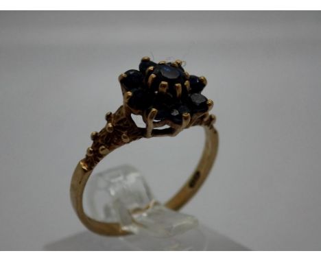 9ct gold cluster ring set with sapphires, size O, 2.0g. UK P&amp;P Group 0 (£6+VAT for the first lot and £1+VAT for subsequen