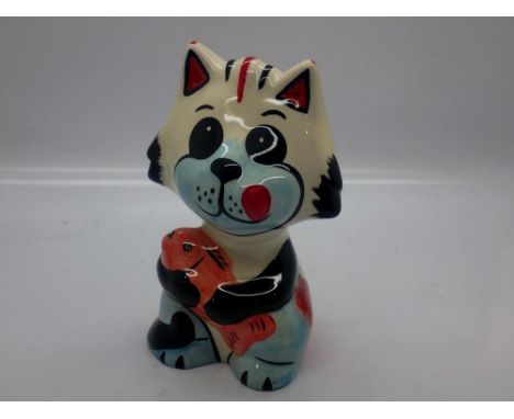 Lorna Bailey cat, Good Catch, no cracks or chips, H: 13 cm. UK P&amp;P Group 1 (£16+VAT for the first lot and £2+VAT for subs