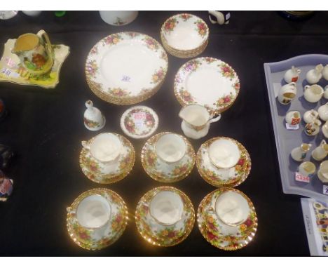 Royal Albert tea and dinner service of thirty eight pieces in The Old Country Roses pattern. Not available for in-house P&amp