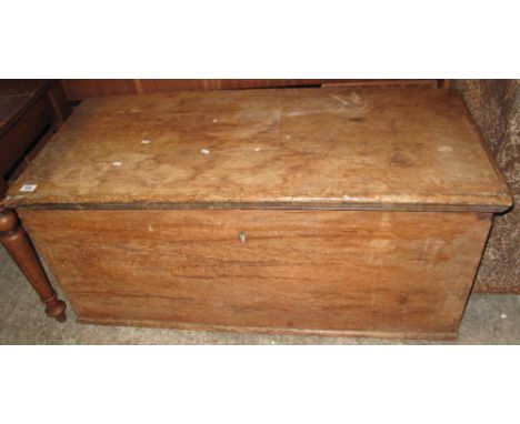 Rustic pine trunk.(B.P. 24% incl. VAT)