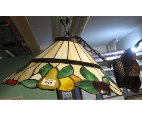 Reproduction Tiffany style leaded glass pendant light shade. (B.P. 24% incl. VAT)