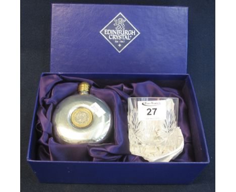 Edinburgh crystal whiskey glass and pewter flask set in original box. (B.P. 24% incl. VAT)