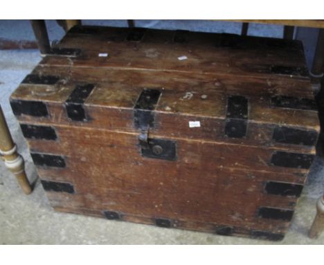 19th Century oak trunk with metal mounts. (B.P. 24% incl. VAT)  