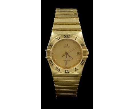 1980s gentlemen's Omega Constellation gold (18ct) wristwatch with quartz movement, circular gold dial with centre seconds and