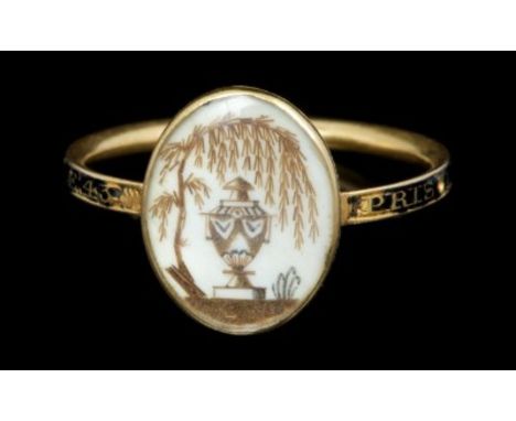 George III mourning ring, the bezel with an oval glazed ivory panel with applied hair work decoration depicting a classical u