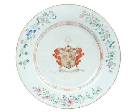 Fine 18th century Chinese export porcelain armorial charger circa 1738, with painted central Ross Family Coat of Arms, with m