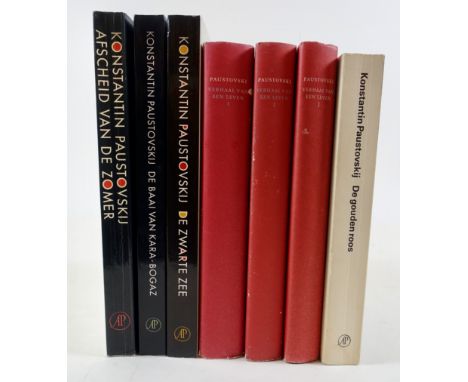 PAUSTOVSKI, K. Verhaal van een leven. Vert. d. W. Hartog. (2017-18). 3 vols. Ocl. w. (a bit worn) dust-j. (Without belly band