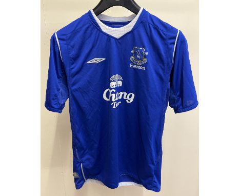 A Child's Everton FC 2004/05 season football shirt. Size XLB. 