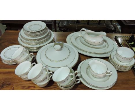 A Royal Doulton porcelain Fairfax pattern 35 piece part dinner and tea service, together with a Royal Worcester gold Chantill