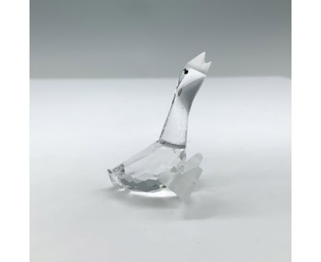 This baby goose is made with black eyes in a facetted clear crystal design with his beak and feet frosted. This item has its 