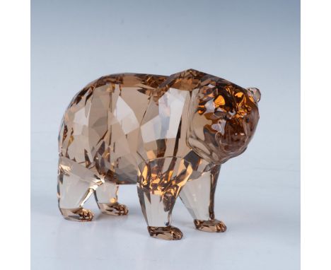 This limited edition bear, crafted in Sunray crystal with 925 facets, was created to celebrate the 30th anniversary of the SC