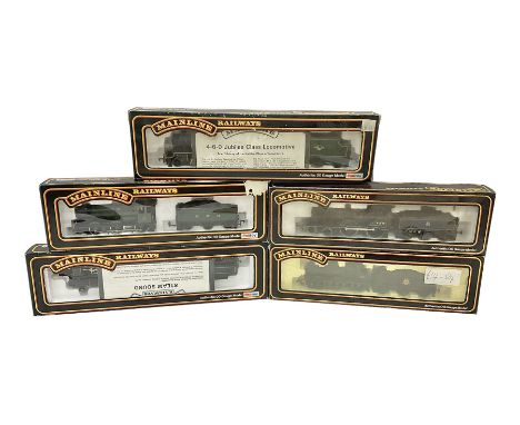 Mainline Railways ‘00’ gauge - five model steam locomotive and tenders comprising ref.37058 0-6-0 2251 Class Collett no.3205 