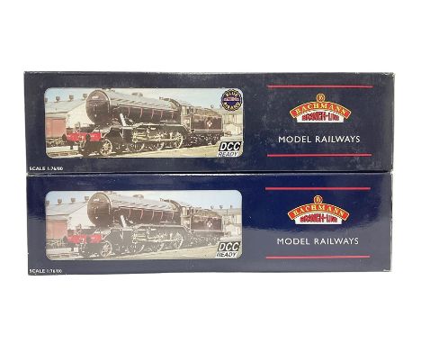Bachmann ‘00’ gauge - two DCC ready locomotives comprising 32275 Class K3 2-6-0 locomotive no.2934 in LNER black; 32278 Class