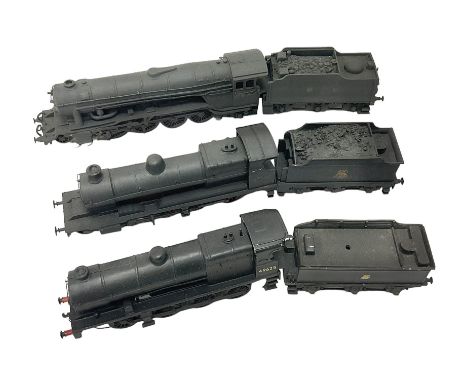 ‘00’ gauge - three kit built steam locomotive and tenders comprising LNER Class P1 2-8-2 no.2394 finished in black; Class 7F 