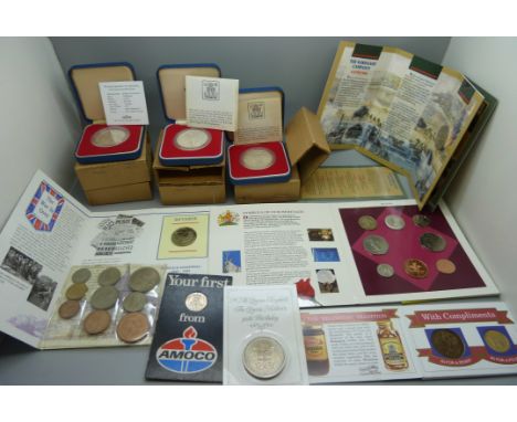 A collection of commemorative crowns and five British decimal coin sets 