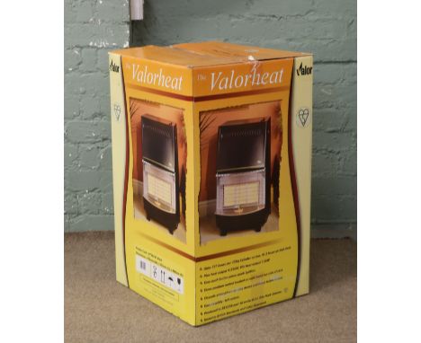 A boxed Valor liquid petrolium gas heater complete with instruction and safety manual.