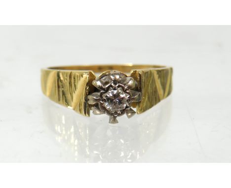 18ct Yellow Gold ring with wide etched shoulders which holds a Solitaire Diamond of approx 3mm.  Finger size 'P-5'   4.0g