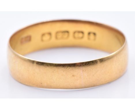 A 22ct gold wedding band/ ring, Birmingham 1910, 3.7g, size S