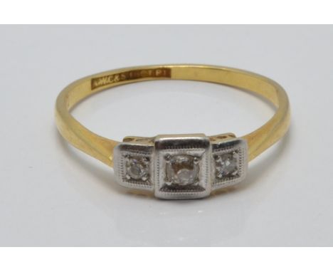 Art Deco 18ct gold ring set with diamonds in a platinum setting in vintage box, 2.3g, size P