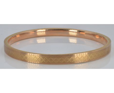 Art Deco 9ct gold&nbsp;engine turned flapper bangle, 9.9g