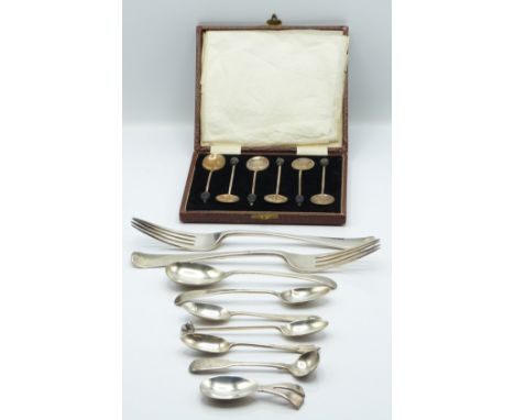 Pair of Victorian hallmarked silver table forks, further cutlery to include modern caddy spoon and a cased set of coffee bean