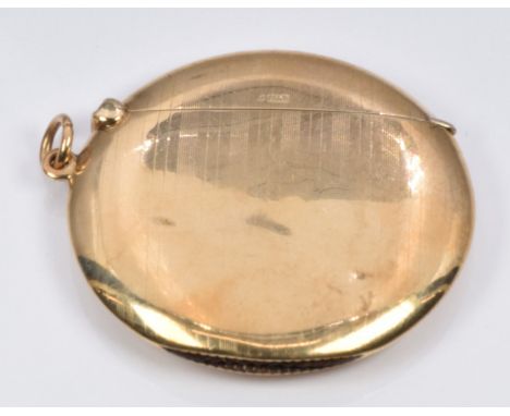 A 9ct gold vesta case with engine turned decoration, Birmingham 1911, 16g