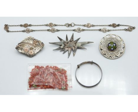 Victorian silver brooch with applied gold decoration, a silver brooch set with glass by Caithness, silver brooch, necklace, c