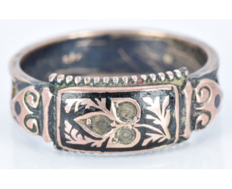 Victorian&nbsp;9ct gold mourning ring set with black enamel, Chester 1899, 2g, size K