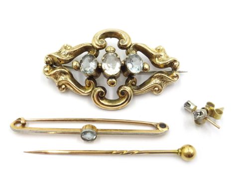 Victorian 9ct gold (tested) aquamarine and stone set brooch, gold single stone aquamarine brooch, stamped 15ct, pair of diamo