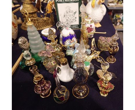 Quantity of Italian glass scent bottles and small selection of trinket boxes. Not available for in-house P&amp;P 