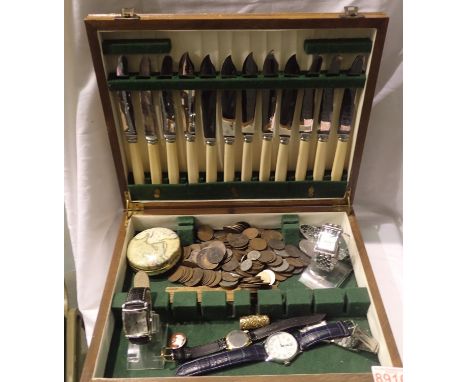 Vintage oak canteen with mixed collectable content. Not available for in-house P&amp;P 