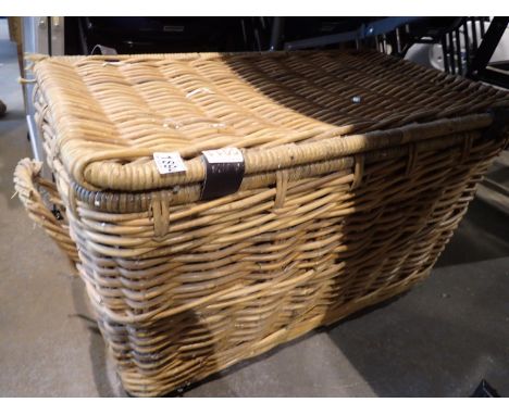 Wicker hamper, 70 x 45 x 45 cm. Not available for in-house P&amp;P 