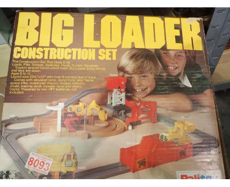 Mixed toys to include Palitoy Big Loader set and Pelham puppet etc. Not available for in-house P&amp;P 
