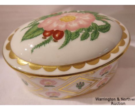 Royal Crown Derby rose trinket pot, D: 80 mm. P&amp;P Group 1 (£14+VAT for the first lot and £1+VAT for subsequent lots) 