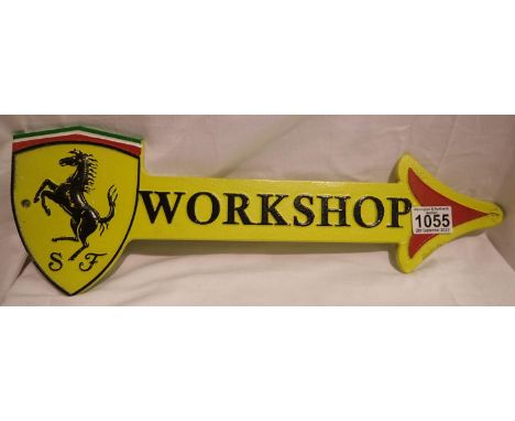 Cast iron Ferrari workshop arrow, W: 45 cm. P&amp;P Group 1 (£14+VAT for the first lot and £1+VAT for subsequent lots) 