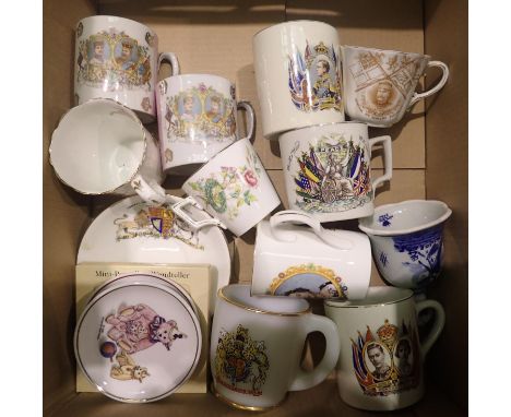 Mixed Royalty ceramics and three Steiff mini plates. Not available for in-house P&amp;P 